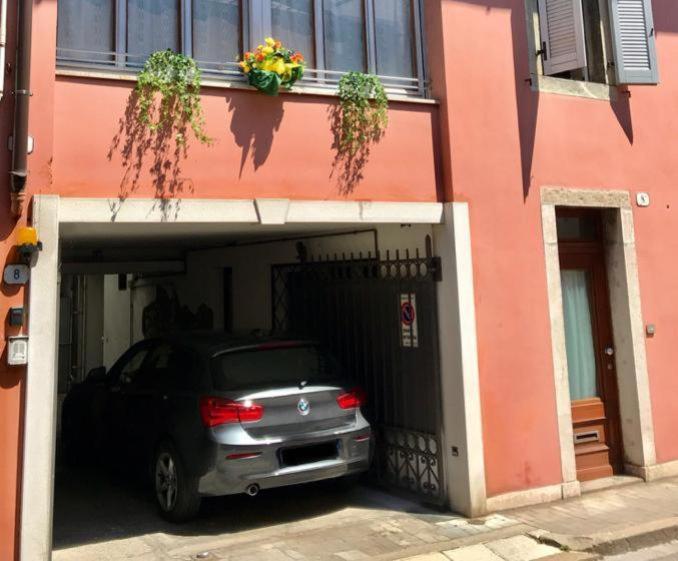 Che Piacere! Udine In Centro Col Posto Auto Apartman Kültér fotó